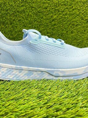 Flux Adapt Runner Blue White Mens Size 10.5 Running Athletic Walking Knit Shoes